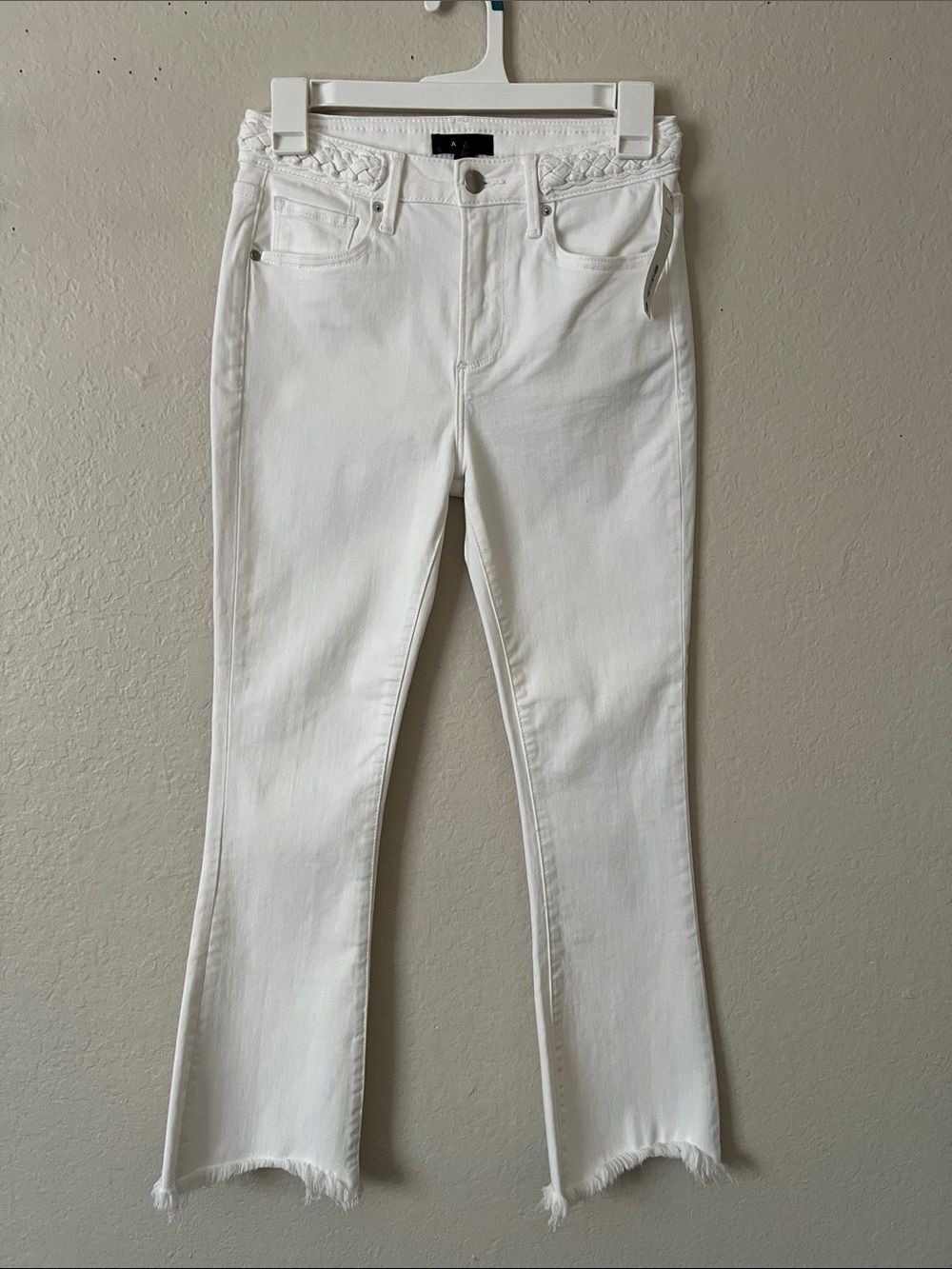 NWT AQUA Jeans Braided Waist Flare Jeans Frayed Hem White Size 25